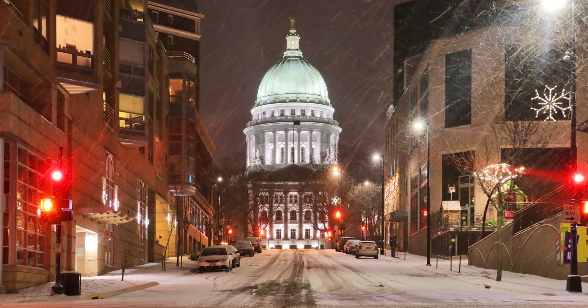 Wisconsin Capitol in snow