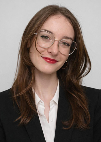 Andrea Bishop headshot