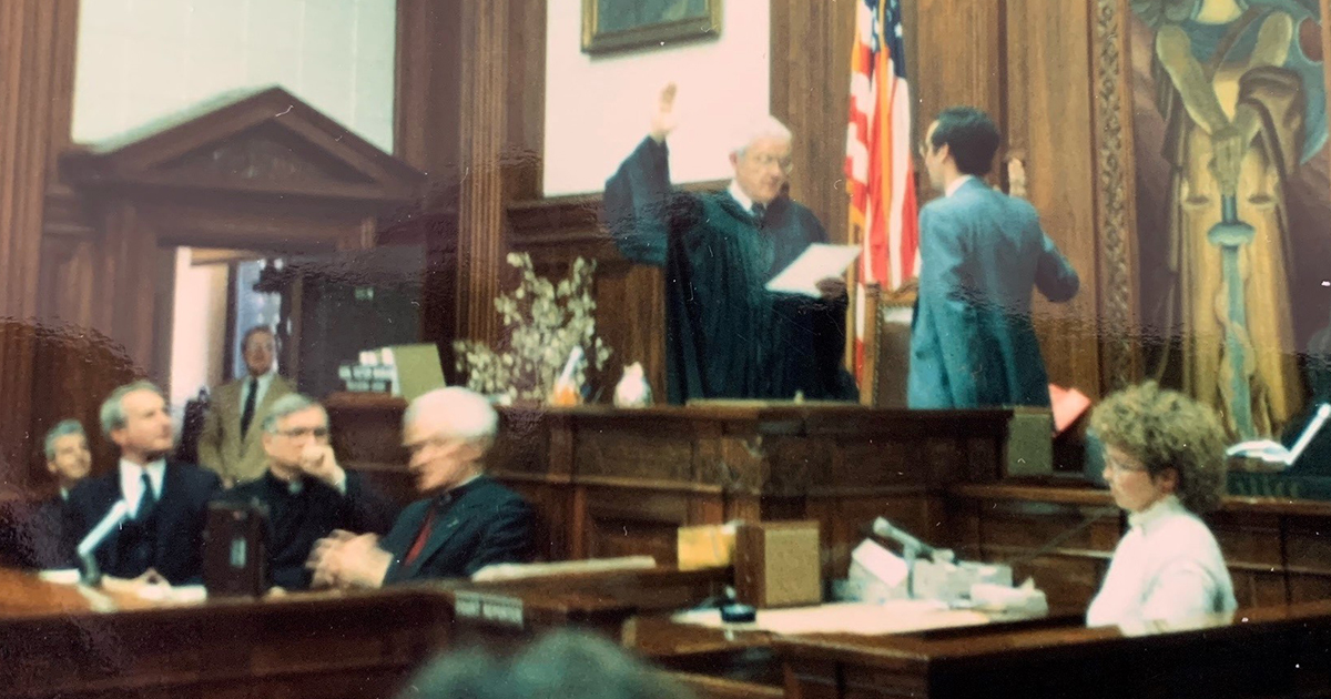 Judge Foley is sworn in by his father in 1985