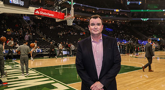 Mike Sneathern on Bucks floor