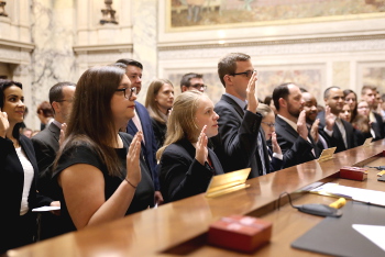 New lawyers sworn in