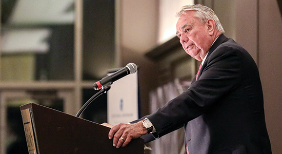 Gov. Tommy Thompson