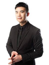 Simon Tam