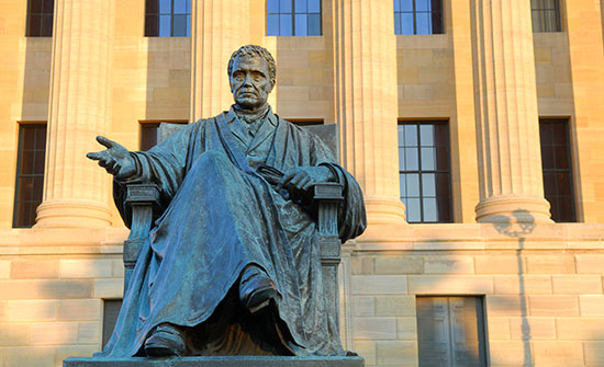 Justice John Marshall statue