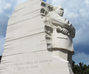 MLK Jr statue