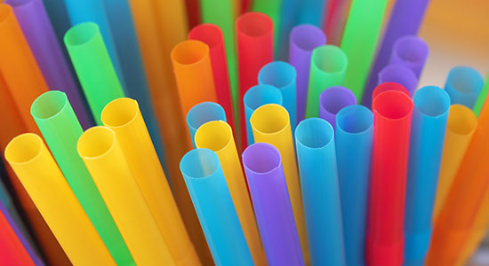 colored straws