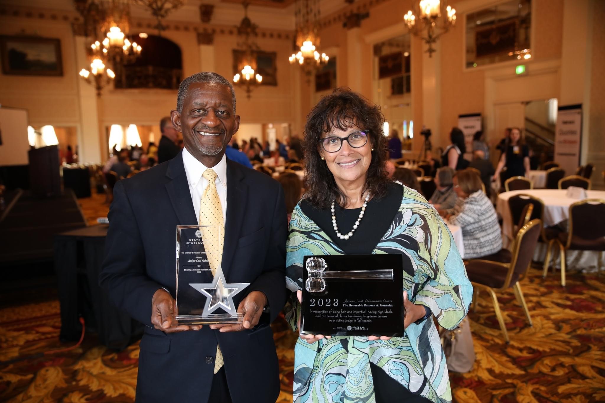 Judge Karl Ashley, Diversity Trailblazer Award Winner, and Judge Ramona Gonzalez, Lifetime Jurist Achievement Award Winner