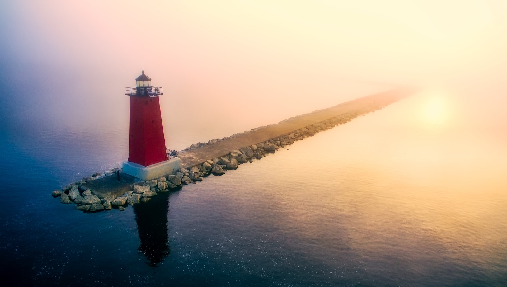 red lighthouse 