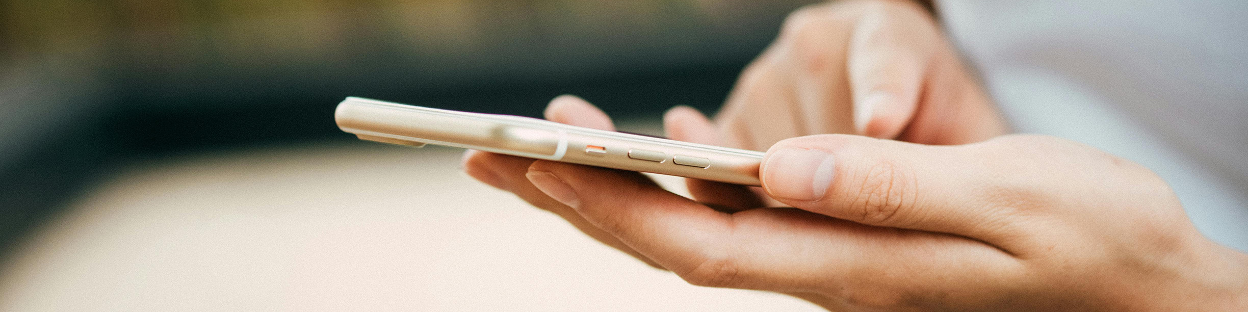 Person holding a phone