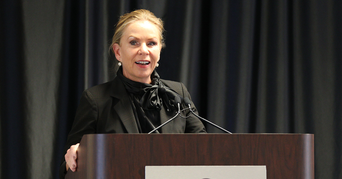 Chief Justice Annette Ziegler addresses the Board of Governors